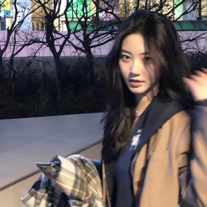 摇摇晃晃的人间